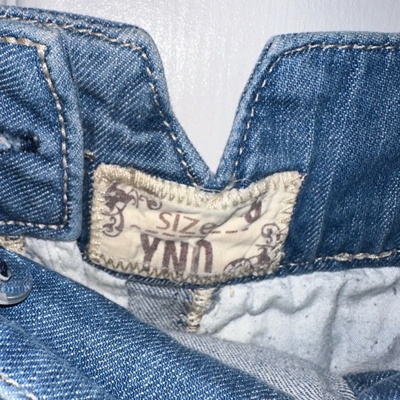 YNQ Jean Skirt - Picture 4 of 8